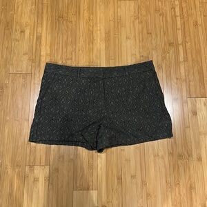 Ann Taylor Loft shorts size 14 original